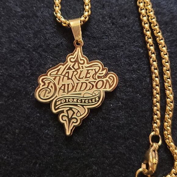 Harley-Davidson Gold Stainless Steel Pendant Necklace - Picture 2 of 4